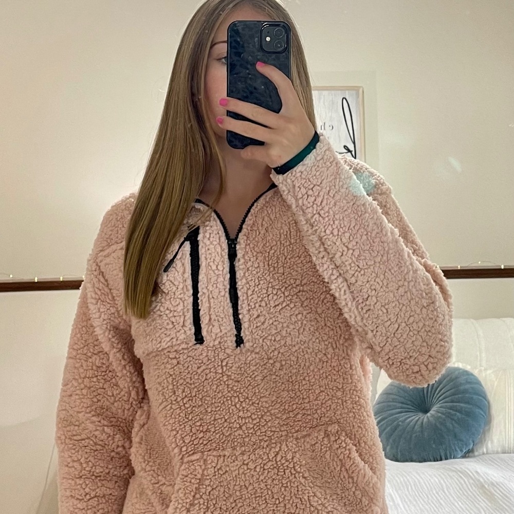 no boundaries fluffy quarter zip